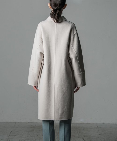 ロング丈シャルムリバービーバーコート 光沢感