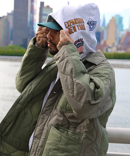 《AVIREX × EXPANSION》2TONE QUILTE COVER JACKET AVIREX EXPANSION 2TONE QUILTE COVER