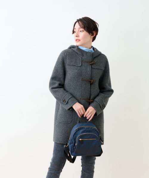 リバー仕立てのダッフルコート【大津毛織】 