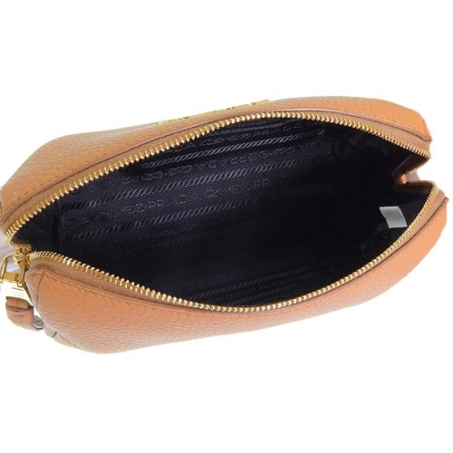 PRADA プラダ VITELLO DAINO ヴィッテロ ダイノ レザー ポーチ 小物入れ メイクポーチ DAINO