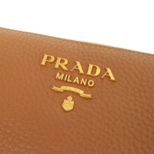 PRADA プラダ VITELLO DAINO ヴィッテロ ダイノ レザー ポーチ 小物入れ メイクポーチ DAINO