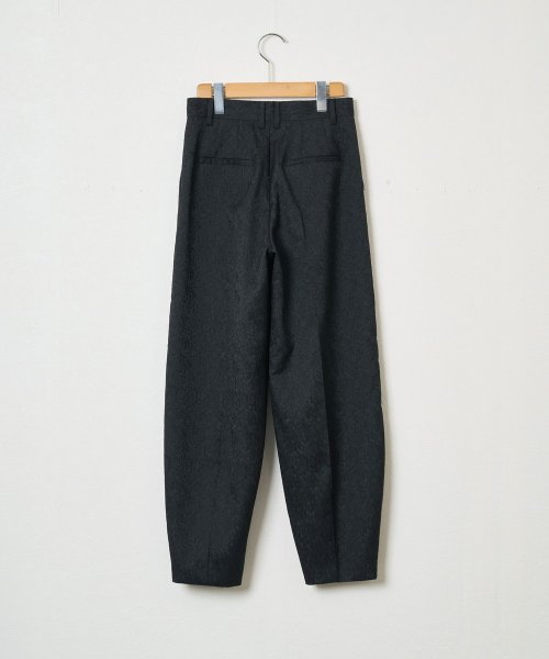 【Audrey and John Wad】フラワージャガードコクーンパンツ 5cm H164 B79 W58 H82