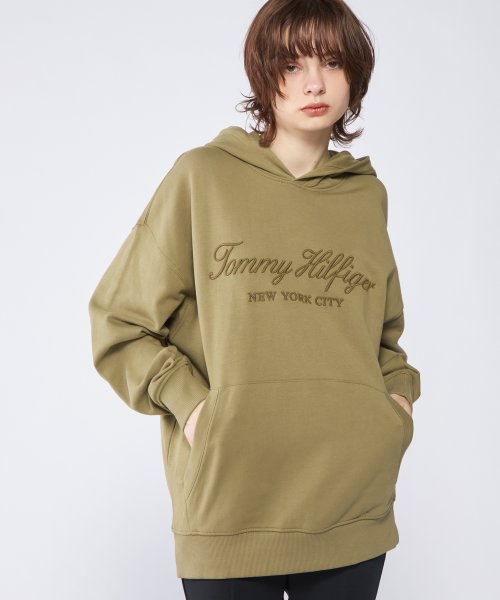 TOMMY HILFIGER(トミーヒルフィガー)/【オンライン限定】オーバーサイズロゴフーディ/img20