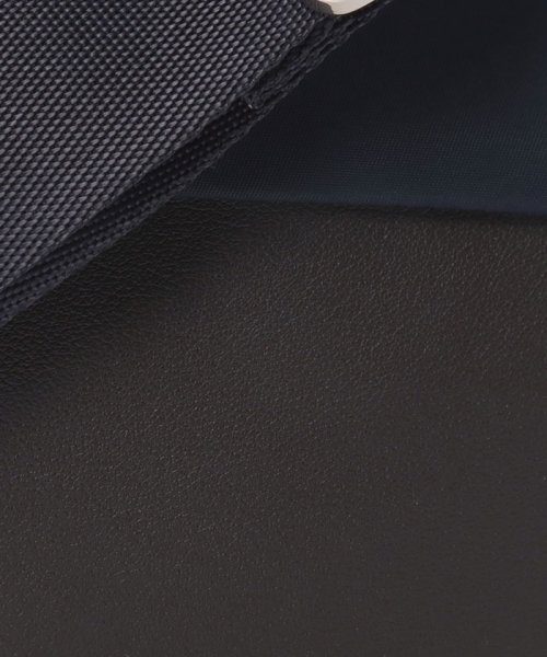 リサイクルナイロン×カウレザー ラップミニショルダー 