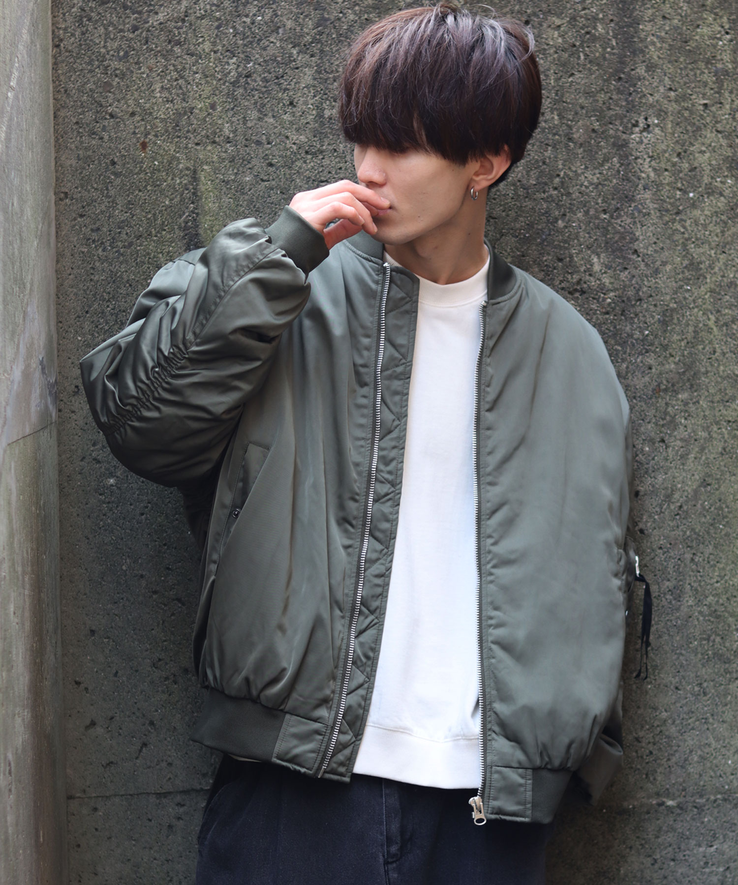 ソロイストオーバーサイズZIP MA-1 カーキサイズ44