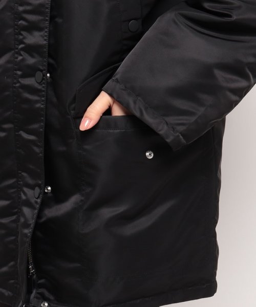 コート　AERO NYLON ST PARKA P 