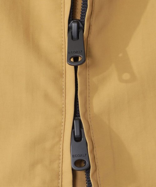 ACT シティ マウンテンパーカーUNISEX 【日本限定】 ジャパン