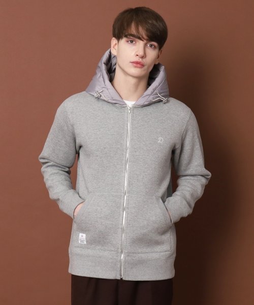 【MonoMax11月号掲載】ダウンフード ハイブリッドパーカ 