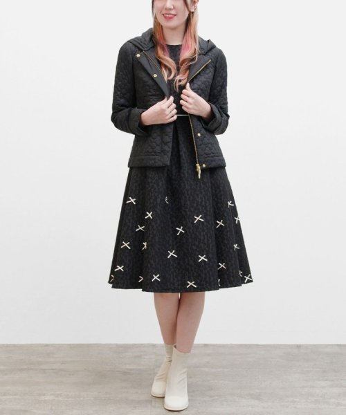 LAURA キルティングショートコート 