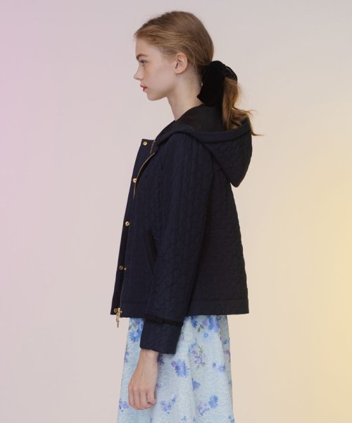 LAURA キルティングショートコート 