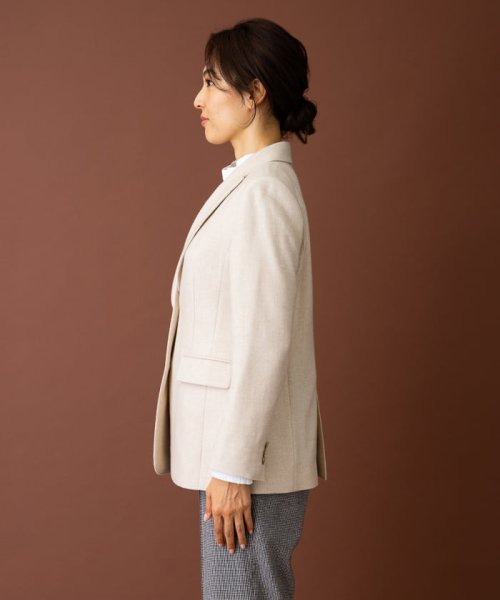 テーラードジャケット 