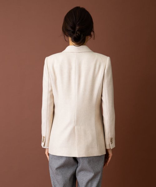 テーラードジャケット 