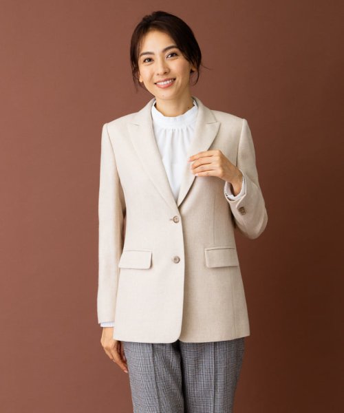 テーラードジャケット 