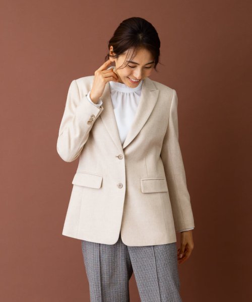 テーラードジャケット 
