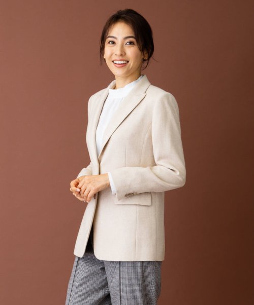 テーラードジャケット 