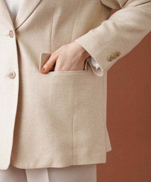 テーラードジャケット 