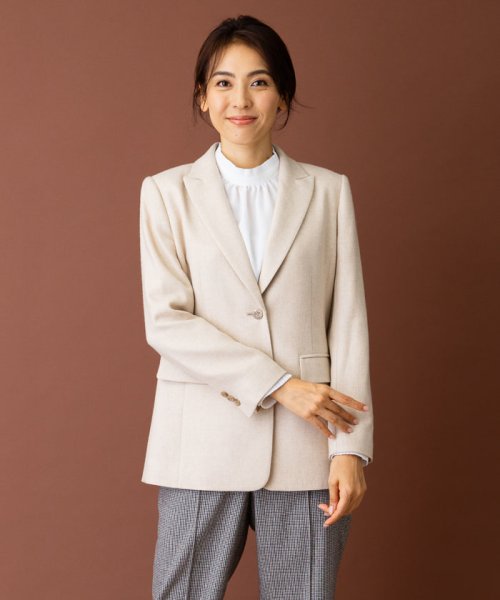テーラードジャケット 