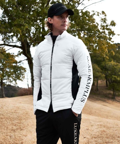 LUXEAKMPLUS(リュクスエイケイエムプラス)ゴルフ 袖ロゴフィット中綿  