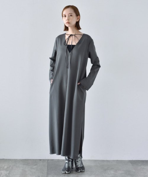 DRESSTERIOR(ドレステリア)/CODE A ｜ deep v－neck dress/img06