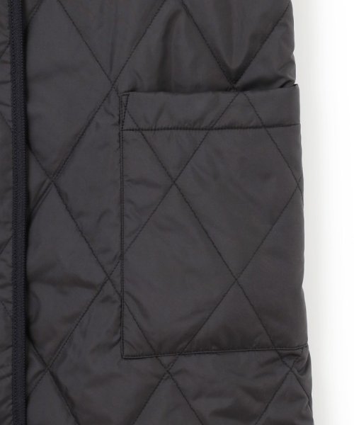 【リバーシブル着用可能】 パディングツイード ベスト 商品説明2023AWリバーシブル仕様で着回し自在、着こなしをクラスアップしてくれるパディングベスト■デザイン表面がツイード H2862250786(22000円)