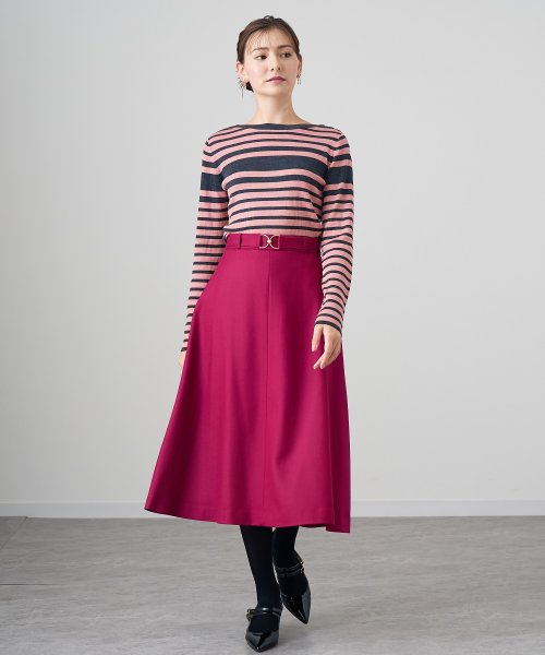 ストレッチボタニーベルトバックル スカート model 着用サイズ なし
