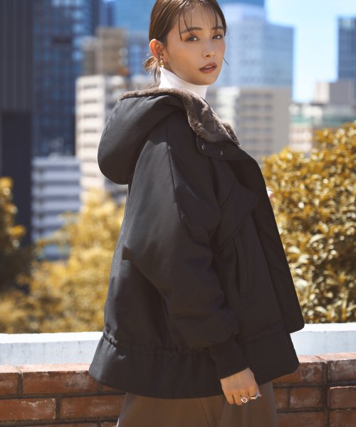 ステッチレス裏キルトドルマンスリーブジャケット(D1295) D1295 ステッチレス裏キルトドルマンスリーブジャケット 裏地に中綿が入っているので表はステッチレスですっきりした印象です