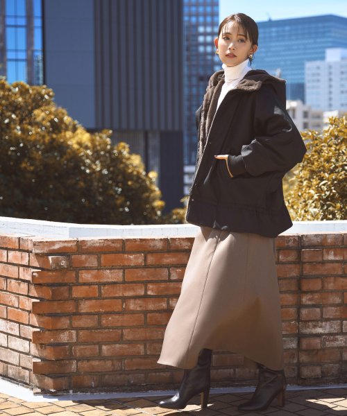 ステッチレス裏キルトドルマンスリーブジャケット(D1295) D1295 ステッチレス裏キルトドルマンスリーブジャケット 裏地に中綿が入っているので表はステッチレスですっきりした印象です