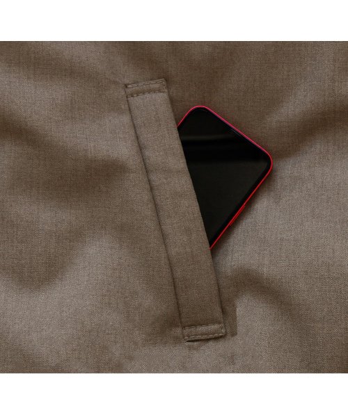 ステッチレス裏キルトドルマンスリーブジャケット(D1295) D1295 ステッチレス裏キルトドルマンスリーブジャケット 裏地に中綿が入っているので表はステッチレスですっきりした印象です