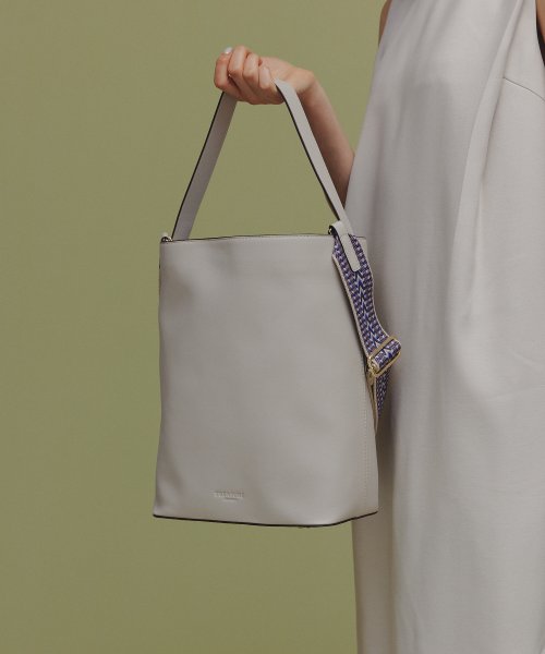 【TREASURE TOPKAPI】スムースレザー 2WAY ワンショルダー バッグ 