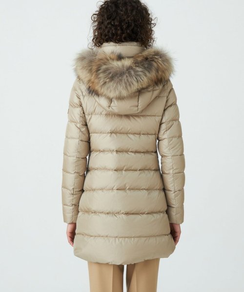 【別注】TATRAS×TOMORROWLAND SARMA ダウンコート 