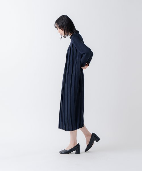 WHYTO(WHYTO)/「WHYTO./ホワイト」Asymmetrypleatsdress/img10