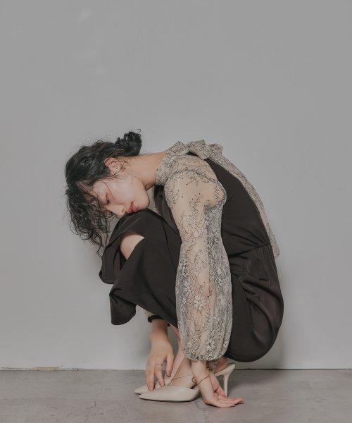 niana ニアナ 結婚式 ワンピース パーティードレス レース 切り替え ボウタイ リボン ボトルネック Iライン シンプル 無地 スリット ロング丈 ボリュ 5cm ニアナ