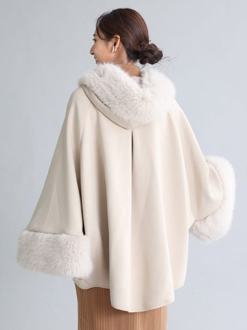 ポンチョライクファーコート 