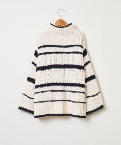 【Audrey and John Wad】ケーブルボーダー柄ハイネックニット 商品説明-2023 FALL WINTER COLLECTION-立体感ある編地が目を惹く遊び心に溢れたニットプルオーバー【MAT I1411047332(10725円)