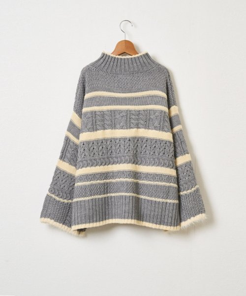 【Audrey and John Wad】ケーブルボーダー柄ハイネックニット 商品説明-2023 FALL WINTER COLLECTION-立体感ある編地が目を惹く遊び心に溢れたニットプルオーバー【MAT I1411047332(10725円)