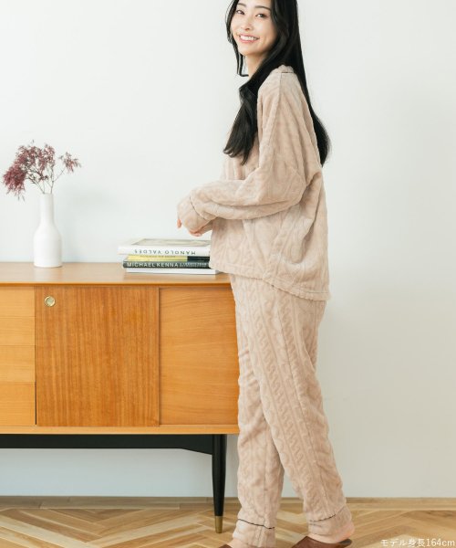 fran de lingerie(フランデランジェリー)/ふんわり軽くて暖かいmemory fleece (メモリーフリース)さっと被れるプルオーバー 「メモリーフリース パーカー上下セット」 パーカー上下セット/img02