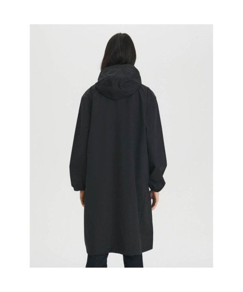 透湿防水ロングフーデッドパッカブルジャケット 