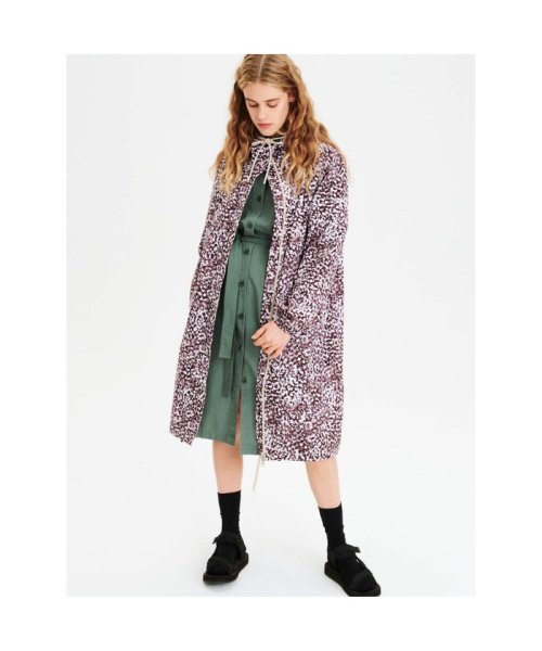 透湿防水ロングフーデッドパッカブルジャケット 