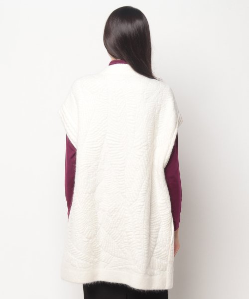 ボトルネックロングニットベスト 