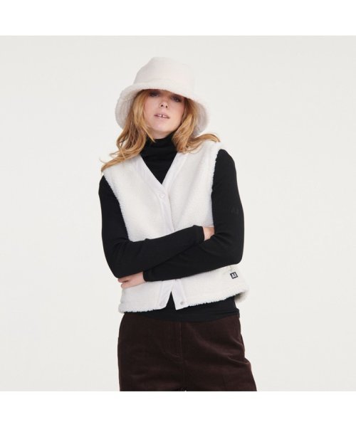 シェルパフリースベスト 