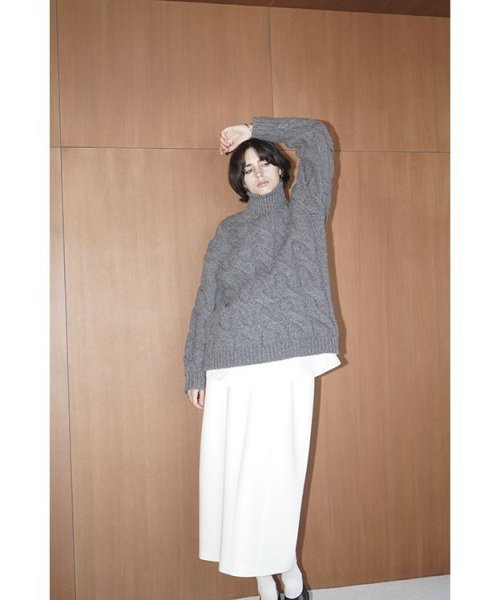 CLANE(クラネ)/BIG CABLE OVER KNIT TOPS/img01
