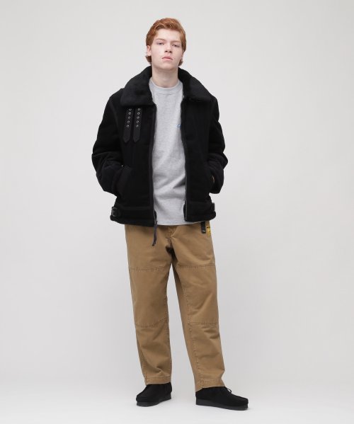 《WEB&DEPOT限定》CORDUROY B－3 JACKET / コーデュロイ B－3 ジャケット / AVIREX / アヴィレックス AVIREX WEB&DEPOT限定 CORDUROY B－3 JACKET コーデュロイ ジャケット Bust Waist Hips 178Chest 92Waist 76hips 95Shoes