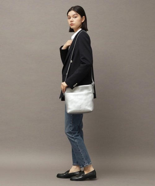 【ヴィータ】レザーショルダーバッグ S 2WAY 本革 ヴィータ