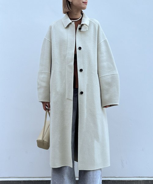 【Audrey and John Wad】ハンドメイドステンカラーロングコート H164 B79 W58 H82 5cm 着用サイズ：M　着用カラー：ベージュ系その他 H174 着用サイズ：M　着用カラー：ブラック