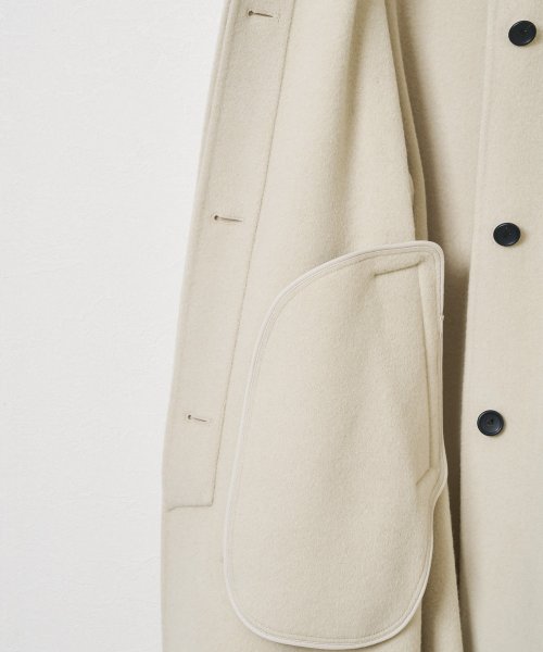 【Audrey and John Wad】ハンドメイドステンカラーロングコート H164 B79 W58 H82 5cm 着用サイズ：M　着用カラー：ベージュ系その他 H174 着用サイズ：M　着用カラー：ブラック