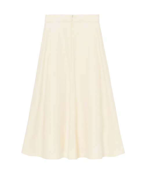 ストレッチボタニーベルトバックル スカート model 着用サイズ なし