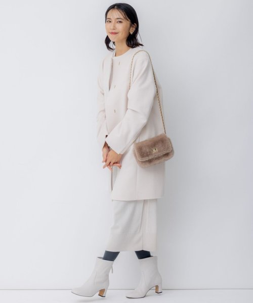 ウールカシミヤビーバー ノーカラー コート 商品説明2023 Autumn & Winter合わせるアイテムを選ばない万能コート■デザインシンプルで使い勝手の良いノーカラーコート。襟が無 Z2365889891(18295円)