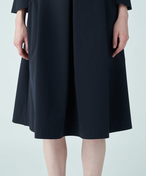 ストレッチタフタ ボックスタックワンピース 