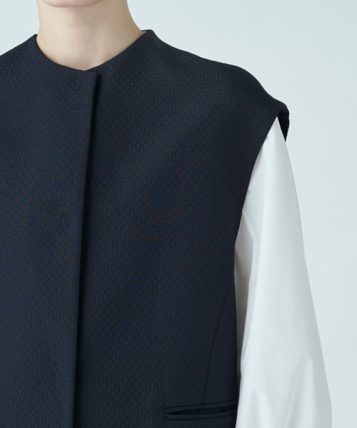 ピンドットマトラッセ コクーンジレ 