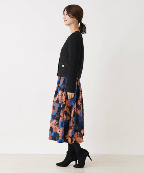 ノーカラージャケット 